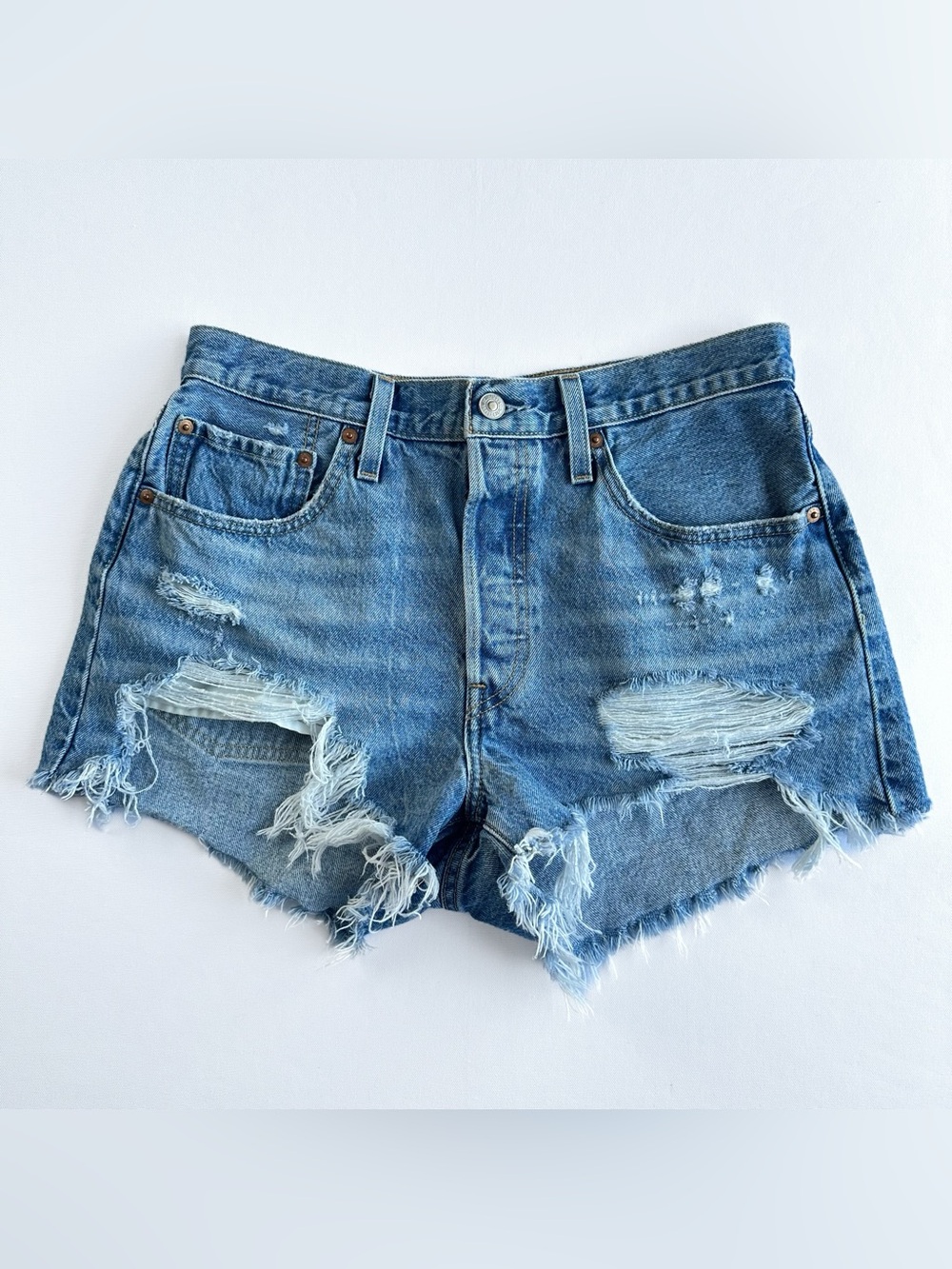 Levi's 501 Denim Shorts Women Size 30 Blue Medium Wash Distressed